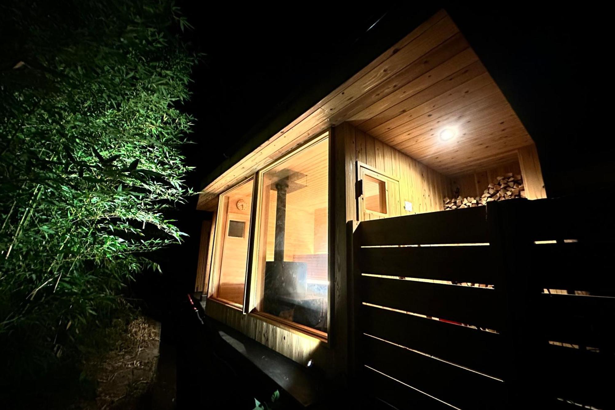 サウナとドッグラン付きのアンティーク古民家宿 Akiya Cornerstone Awaji Eksteriør bilde