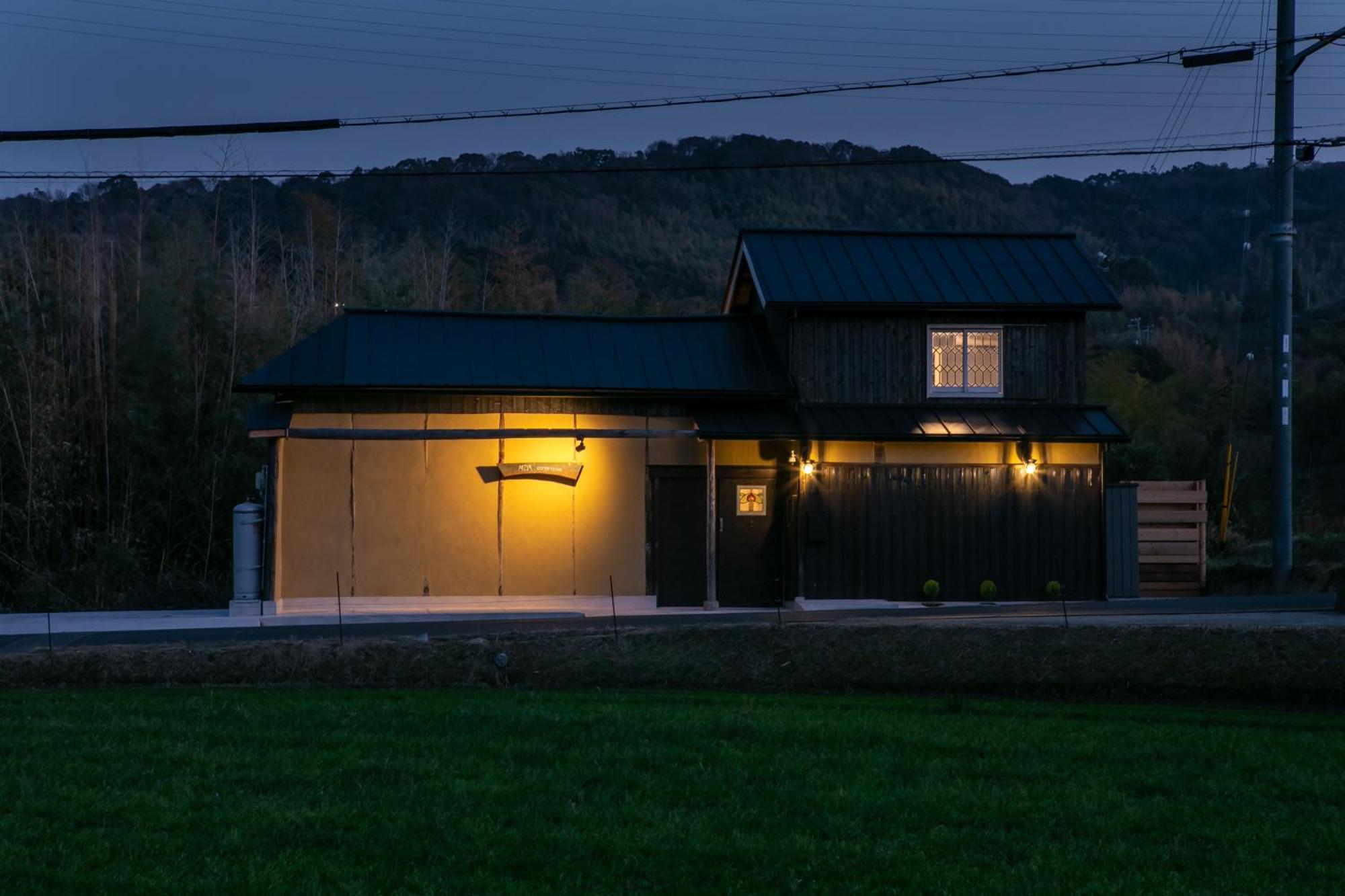サウナとドッグラン付きのアンティーク古民家宿 Akiya Cornerstone Awaji Eksteriør bilde